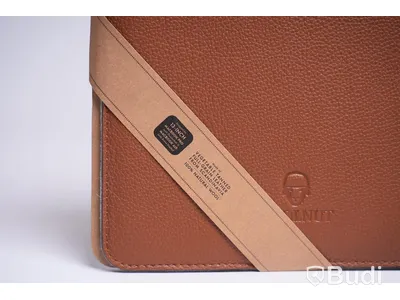 Läderfodral för MACBOOK PRO & MacBook Air / WOOLNUT / 13-INCH